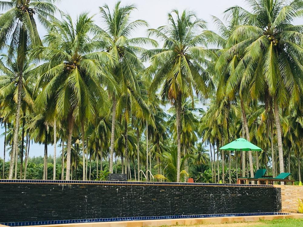 Khao Lak Golden Coconut Resort Exterior foto