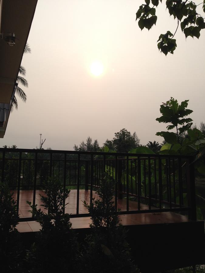 Khao Lak Golden Coconut Resort Exterior foto