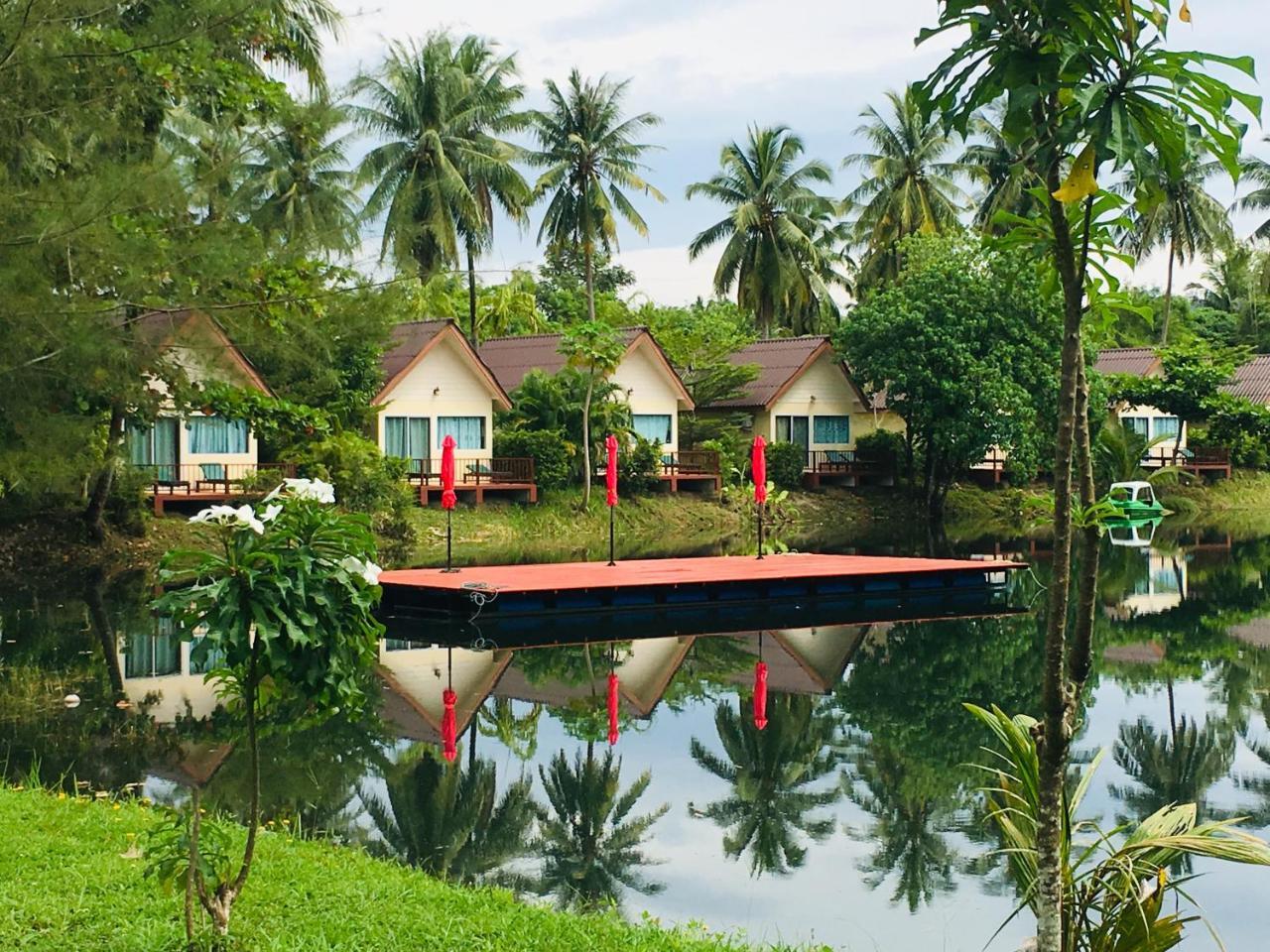 Khao Lak Golden Coconut Resort Exterior foto